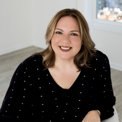 Stephanie, founder and coach, in her real working context